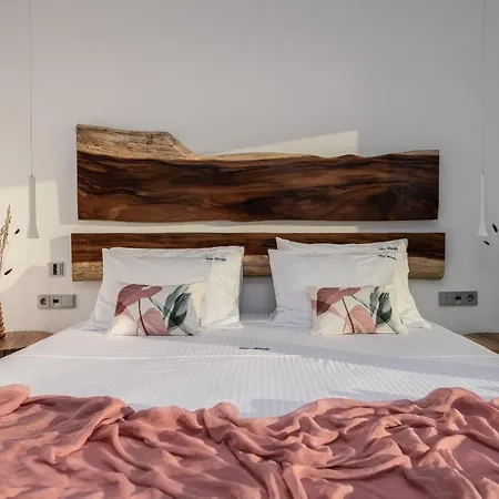 Sky Birds - Holistic Escape Apartamento Skinária