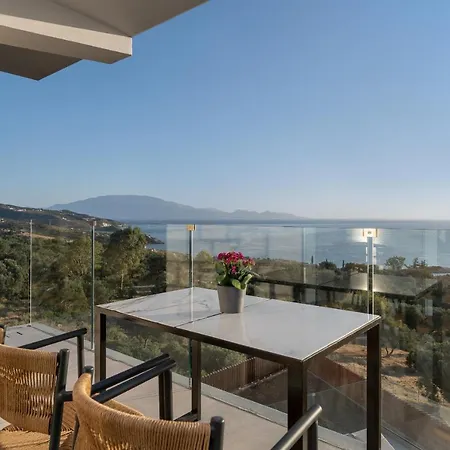 Apartamento Sky Birds - Holistic Escape Skinária
